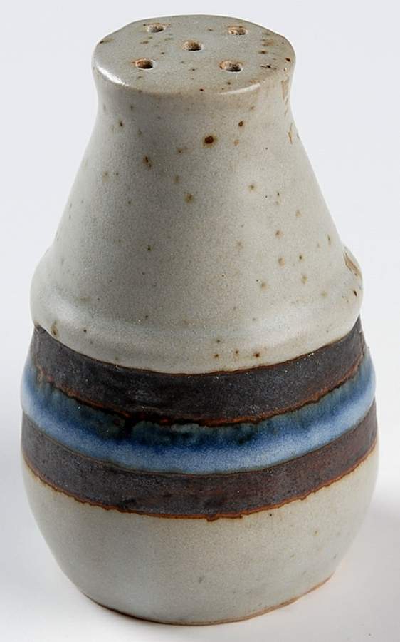 Horizon Pepper Shaker by Otagiri-1