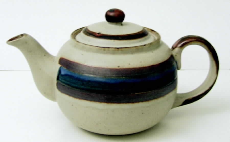 Horizon Teapot & Lid by Otagiri-1