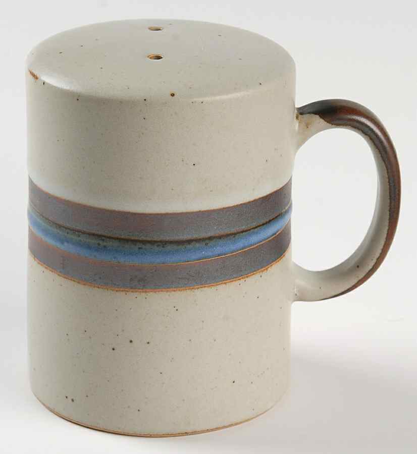Horizon Salt Shaker by Otagiri-1