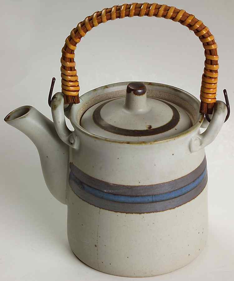 Horizon Mini Teapot & Lid by Otagiri-1