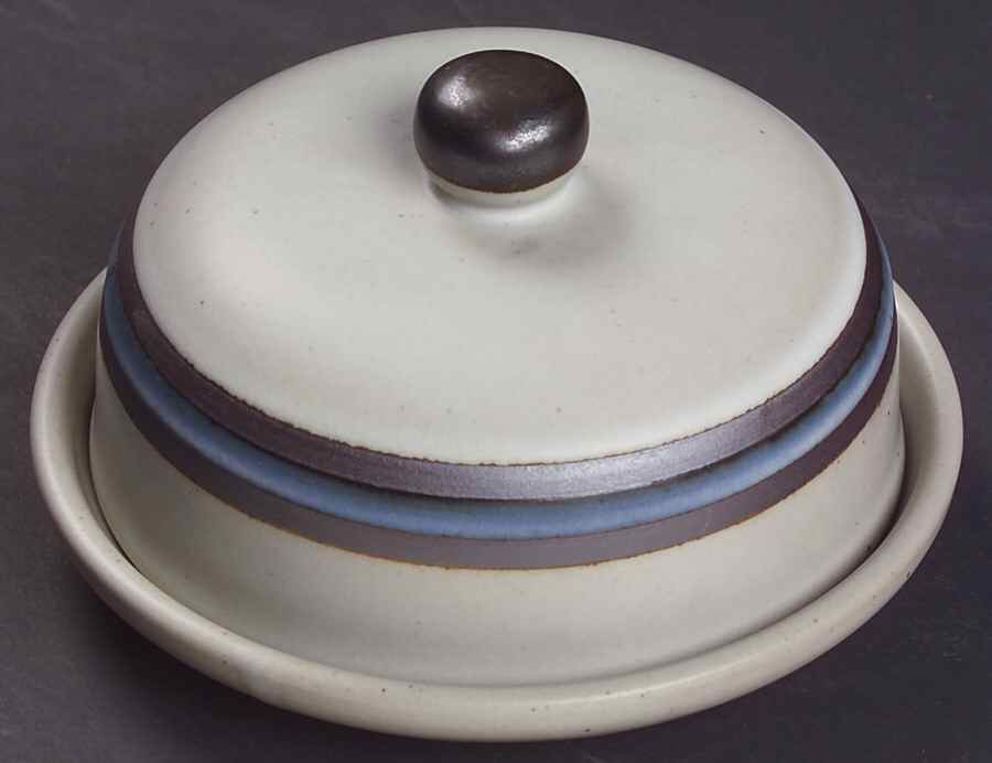 Horizon Round Covered Butter by Otagiri-1