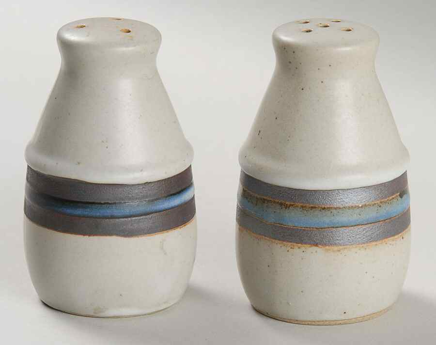 Horizon Salt & Pepper Set by Otagiri-1
