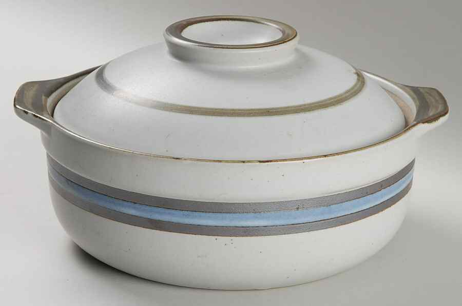 Horizon 1.25 Qt Round Covered Casserole by Otagiri-1
