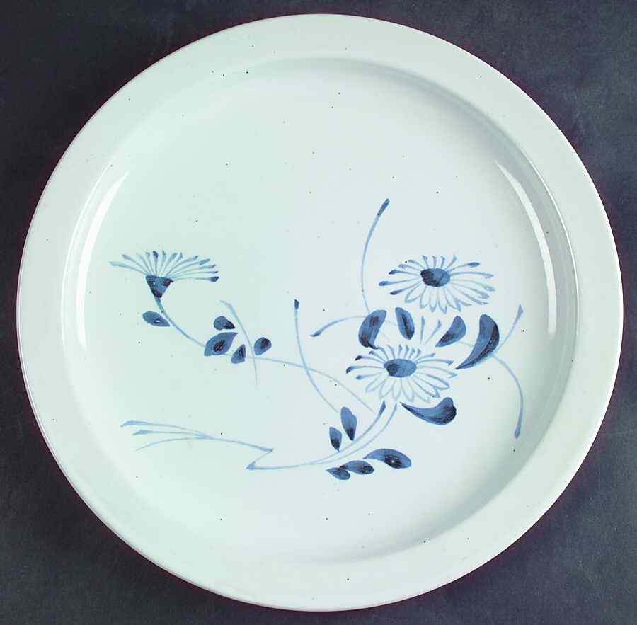 Kiku Dinner Plate by Otagiri-1