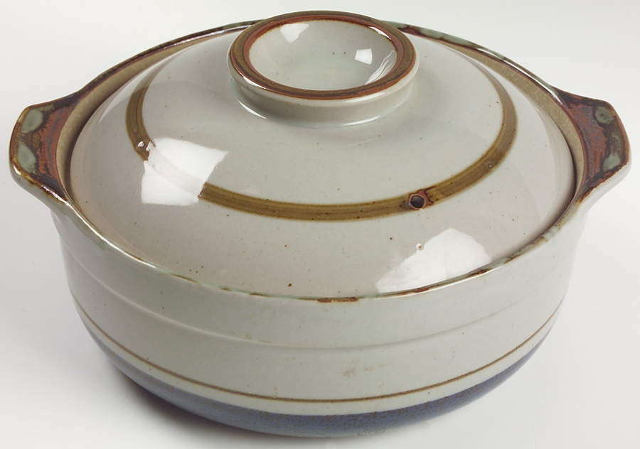 Mariner 2 Qt Round Covered Casserole by Otagiri-1