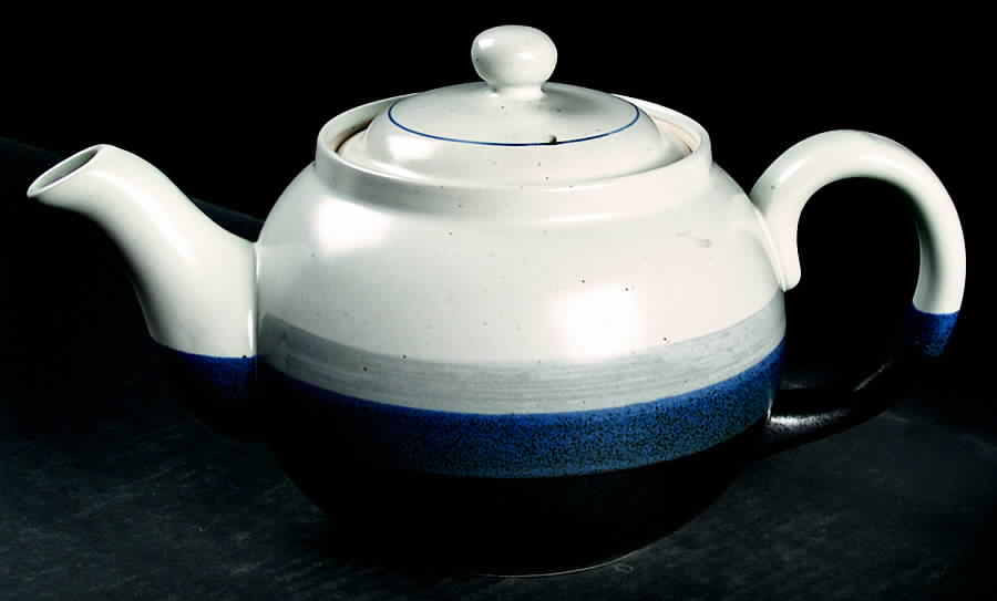 Moonlight Teapot & Lid by Otagiri-1