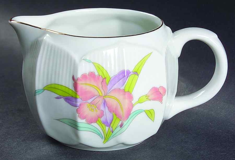Orchid Mist Creamer by Otagiri-1