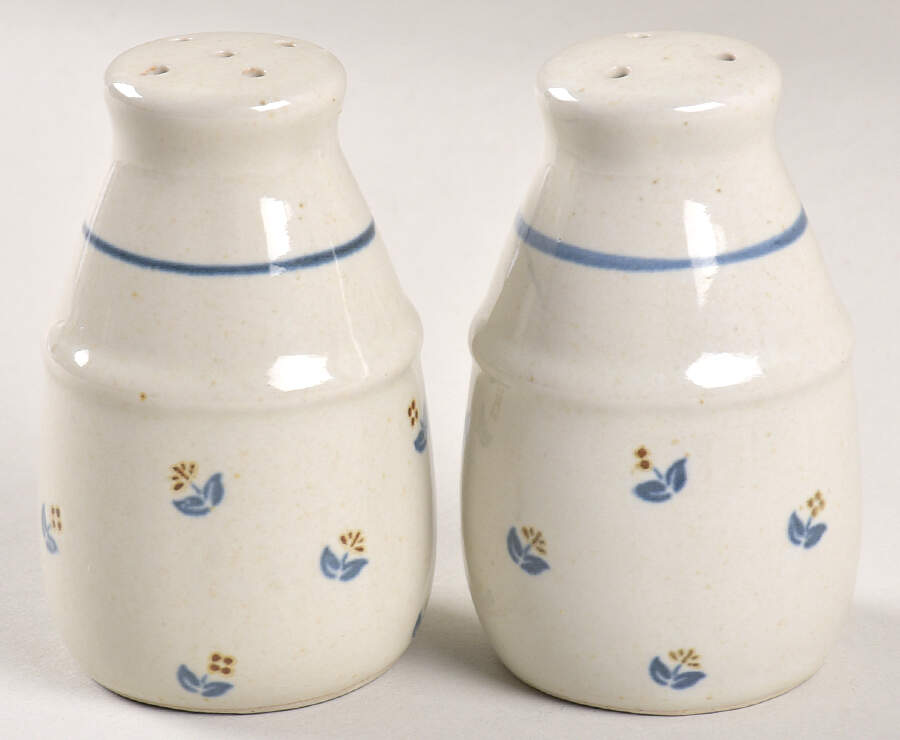 Petite Rose Salt & Pepper Set by Otagiri-1