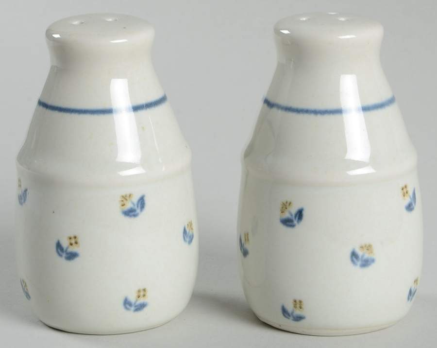Petite Rose Salt & Pepper Set by Otagiri-1