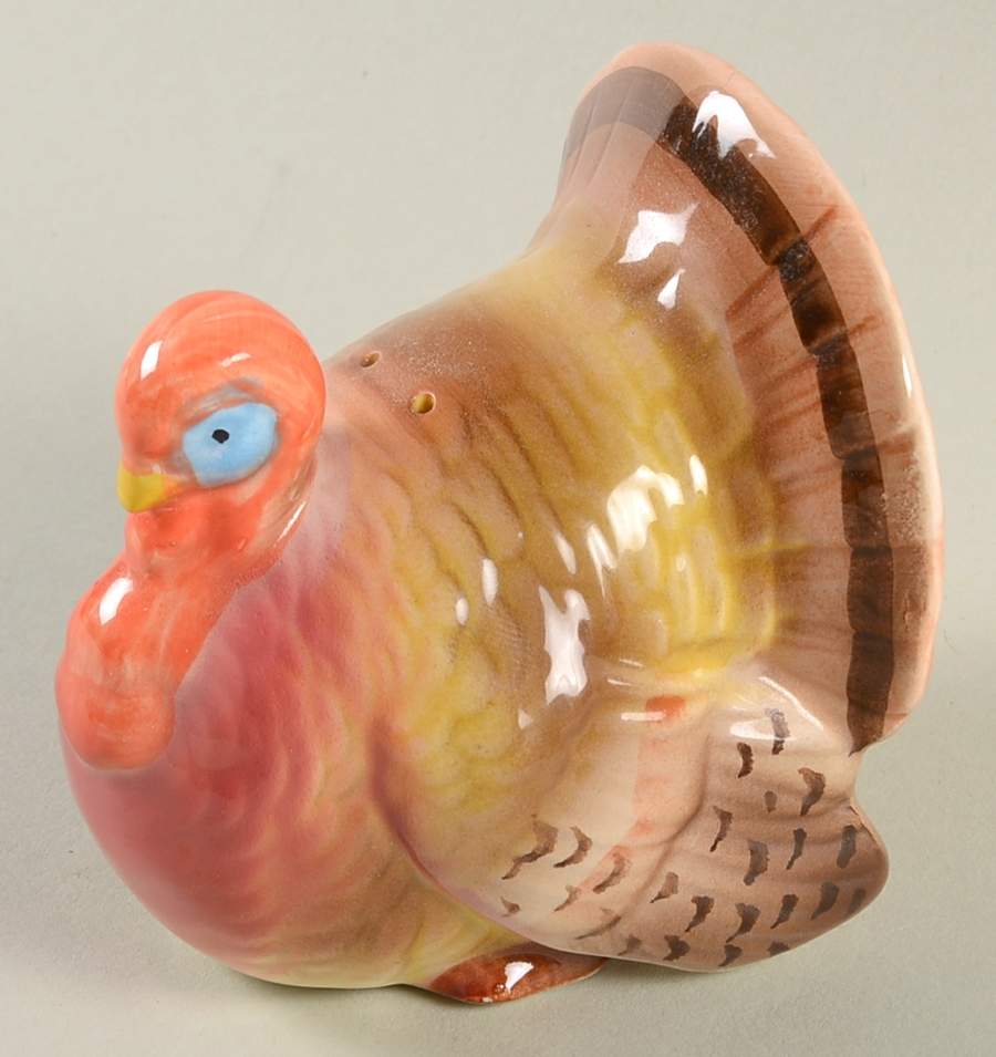 Turkey Figural Salt Shaker by Otagiri-1