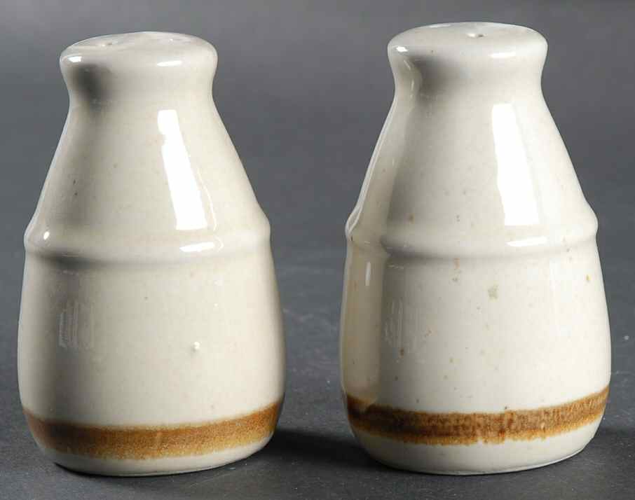 Wild Iris Salt & Pepper Set by Otagiri-1