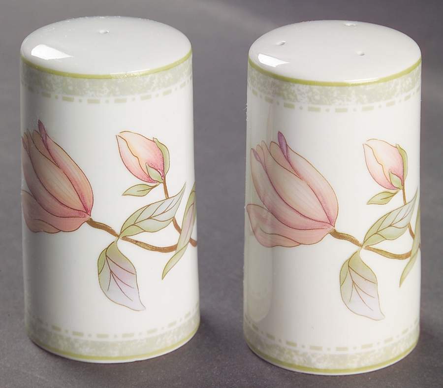 Savannah Salt & Pepper Set by Oneida-1