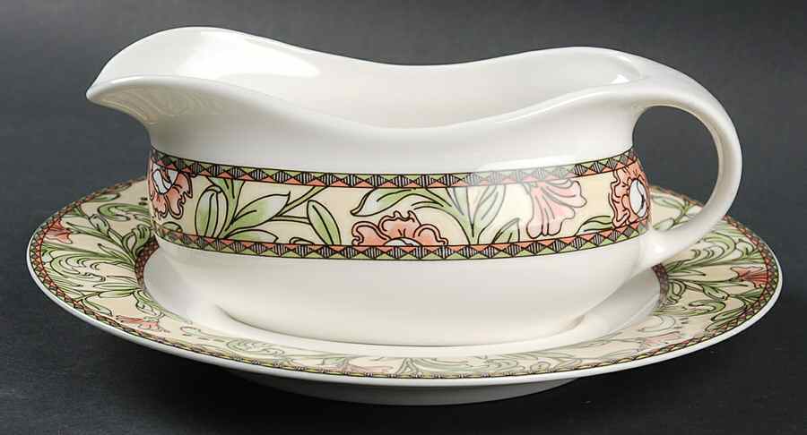 Eden Gravy Boat & Underplate by Oneida-1