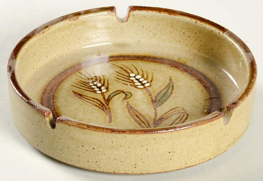 OTA5 Small Ashtray by Otagiri-1