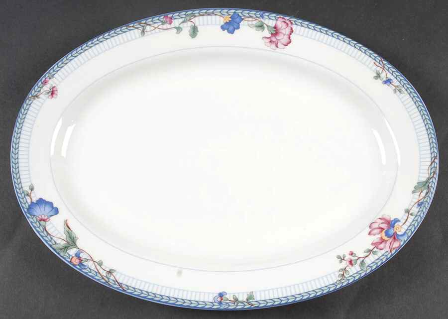 Blue Lattice 12" Oval Serving Platter by Oneida-1