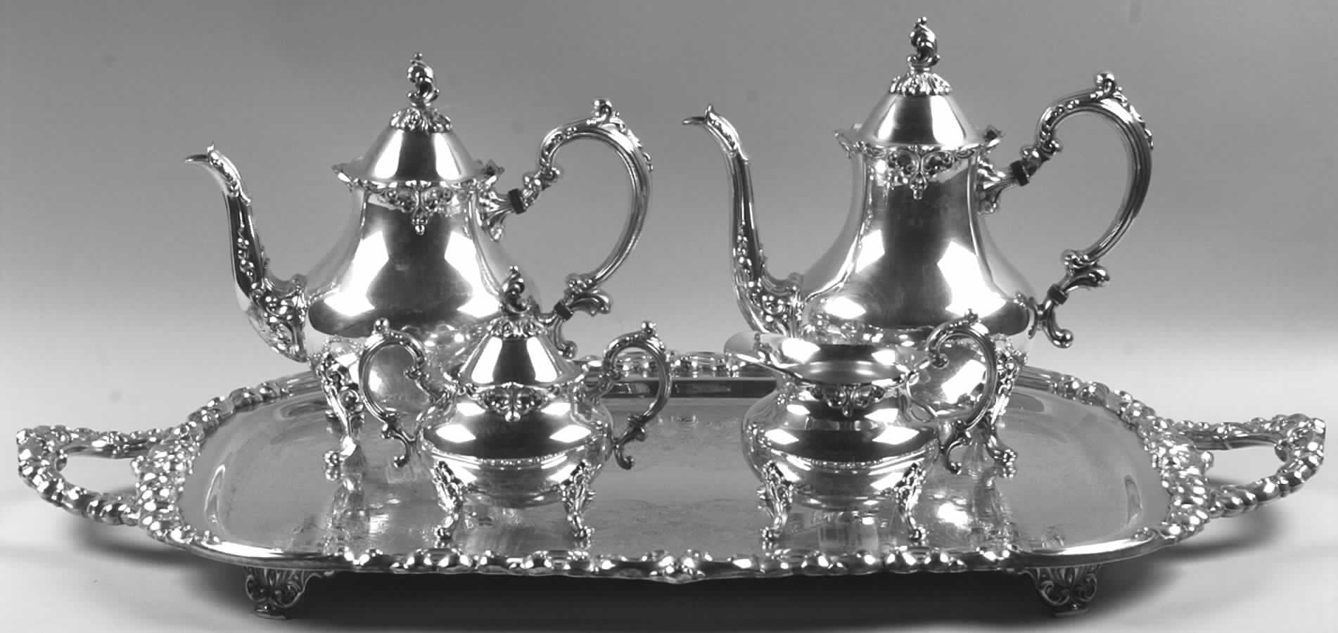 Venetian Scroll (Silverplate Hollowware) 5-Piece Silverplate Tea Set (with Tray) by Oneida Silver-1
