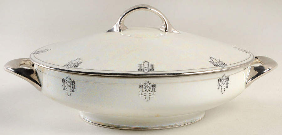 Colonial Oval Covered Vegetable by Oakland-1