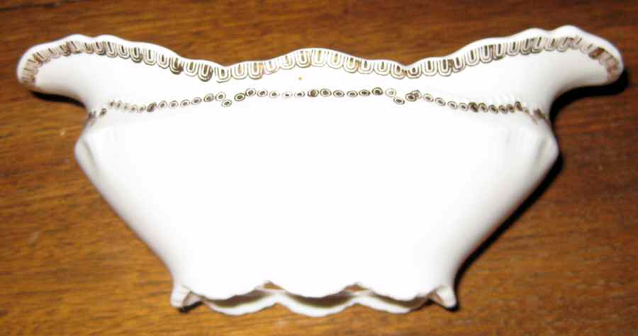 OSG42 Gravy Boat by Oscar & Edgar Gutherz-1