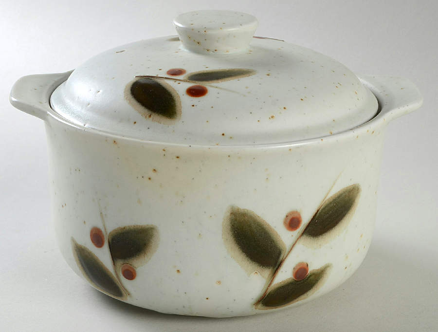 Bittersweet 2 Qt Round Covered Casserole by Otagiri-1