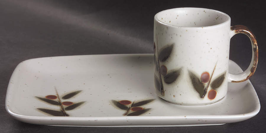 Bittersweet Snack Plate & Cup Set by Otagiri-1