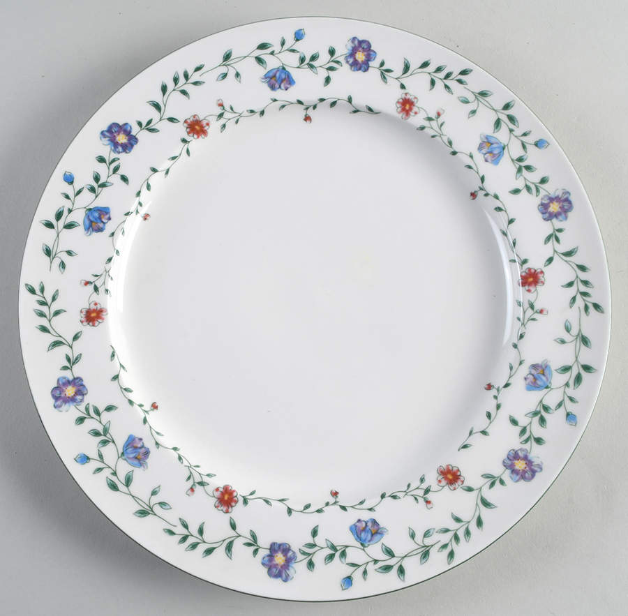 Amelia 12" Chop Plate (Round Platter) by Oneida-1