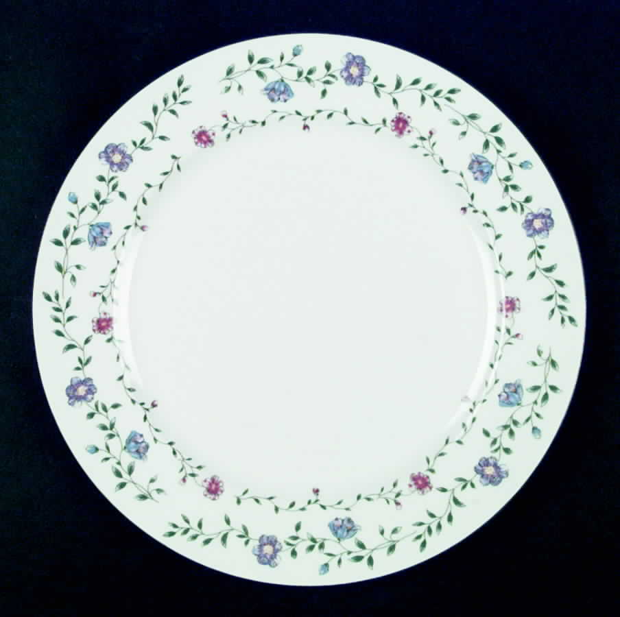 Amelia Dinner Plate by Oneida-1