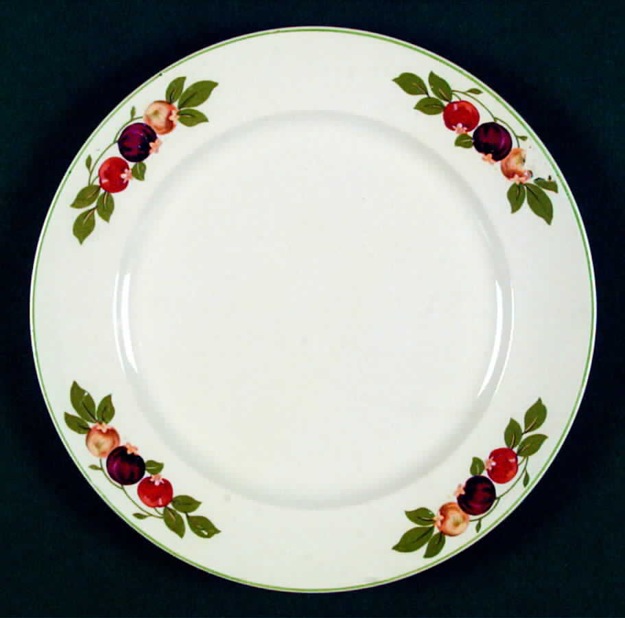 OST21 Luncheon Plate by Ostrow-1
