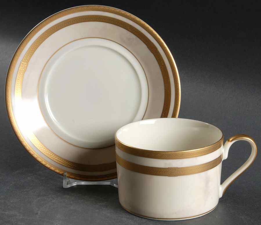 Ivory Florentine Flat Cup & Saucer Set by Oscar De La Renta-1