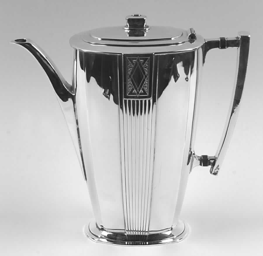 Noblesse (Silverplate, Hollowware) Silverplate Coffee Pot by Oneida Silver-1