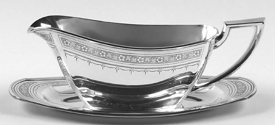 Paul Revere (Silverplate, Hollowware) Plated Gravy Boat & Underplate by Oneida Silver-1