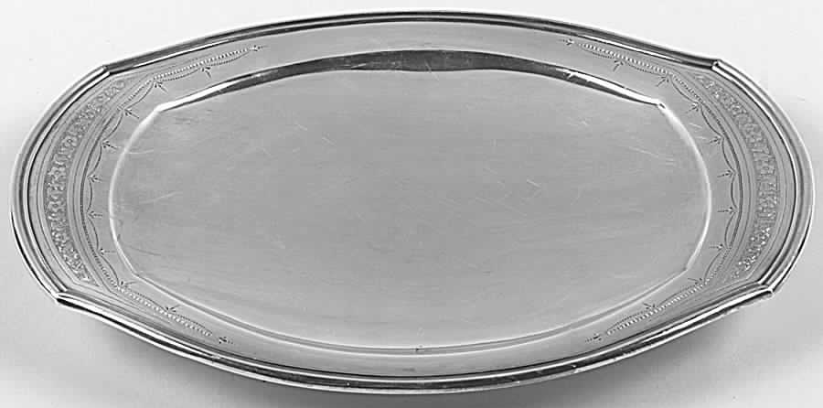 Paul Revere (Silverplate, Hollowware) Silverplate Footed Cake Plate by Oneida Silver-1