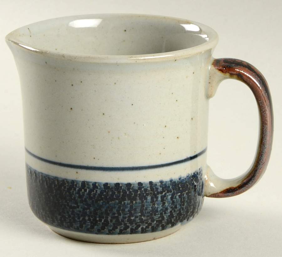 Pacifica Creamer by Otagiri-1