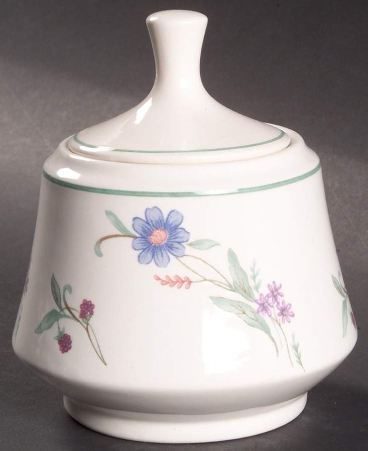 Ava Sugar Bowl & Lid by Oneida-1