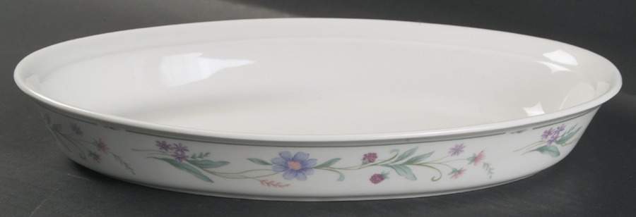 Ava 12'' Oval Baker by Oneida-1