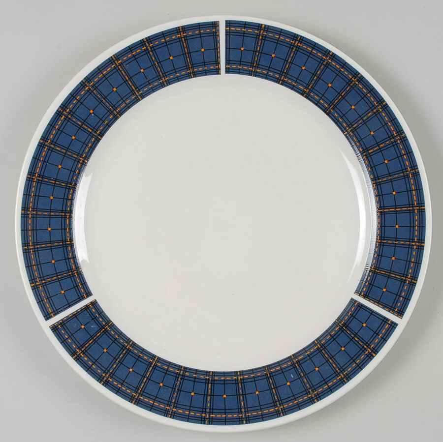 Calico Rooster Dinner Plate by Oneida-1