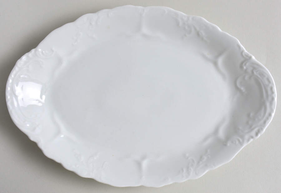 OSG53 11" Oval Serving Platter by Oscar & Edgar Gutherz-1