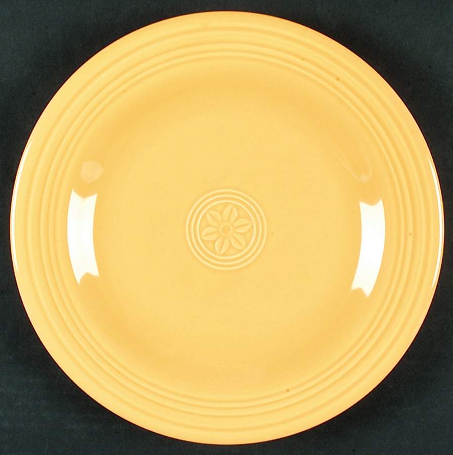 Petals Marigold Dinner Plate by Oneida-1