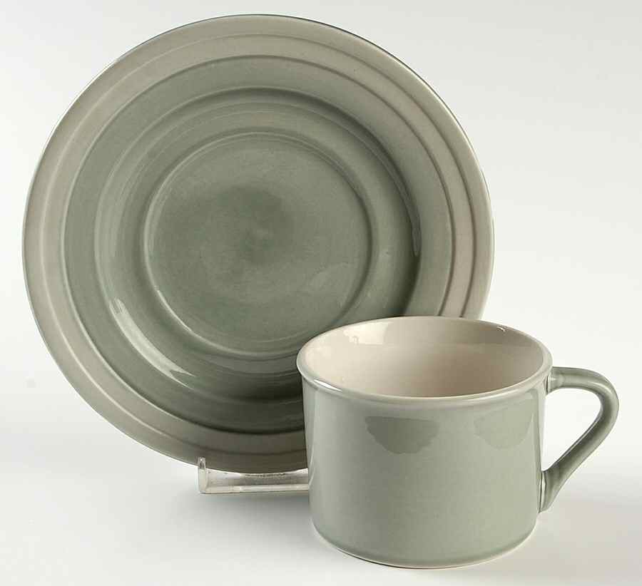 Departure Celery (Green) Flat Cup & Saucer Set by Oneida-1