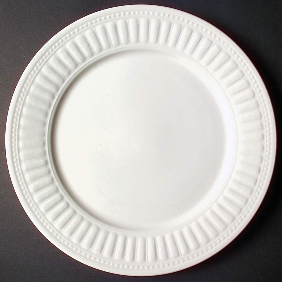 Athena Ariel 12" Chop Plate (Round Platter) by Oneida-1