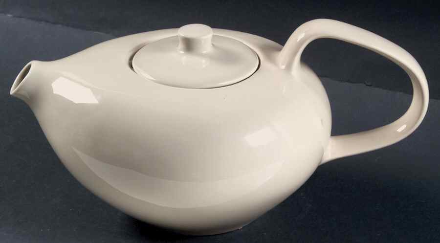 Russel Wright Linen Creme Teapot & Lid by Oneida-1
