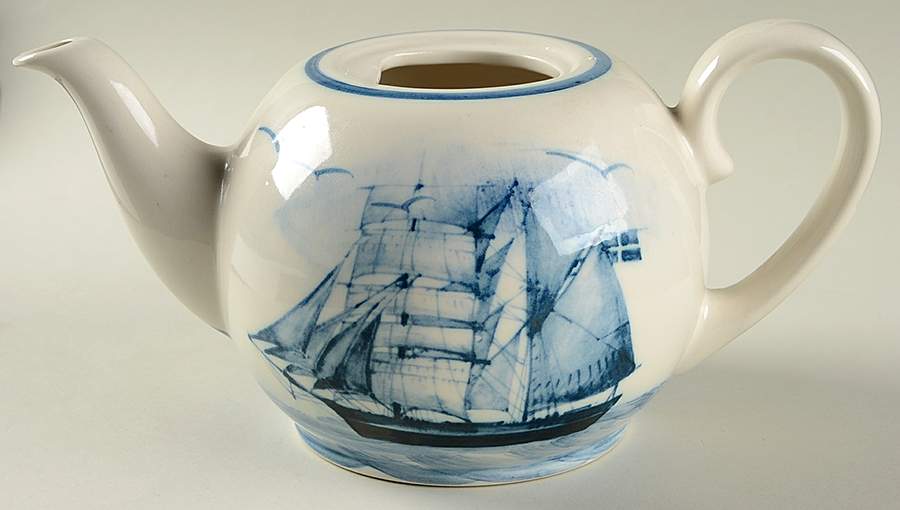 Nautical Teapot No Lid by Oxney Green-1