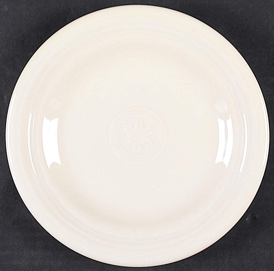 Petals Cream (Gardenia) Salad Plate by Oneida-1