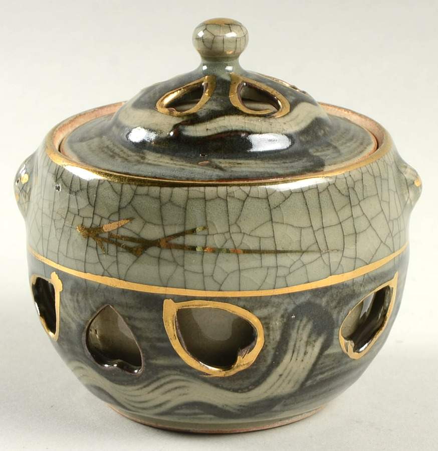 Soma Ware Sugar Bowl & Lid by Otagiri-1