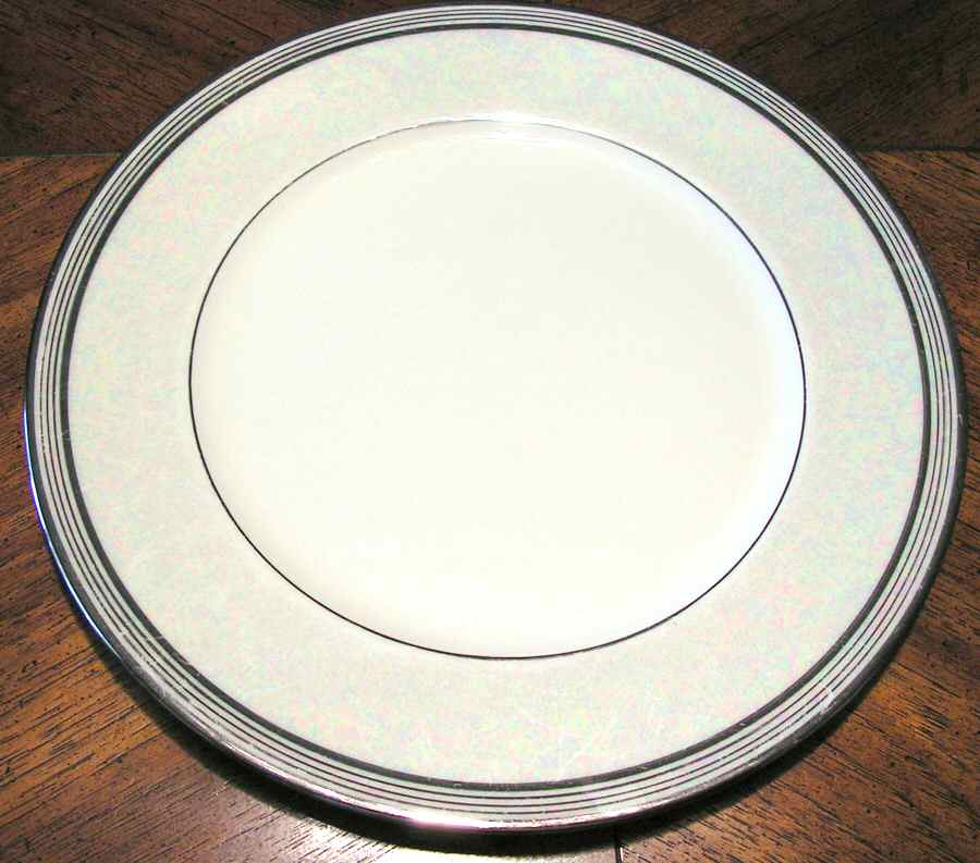 American Beauty Dinner Plate by Oakland-1