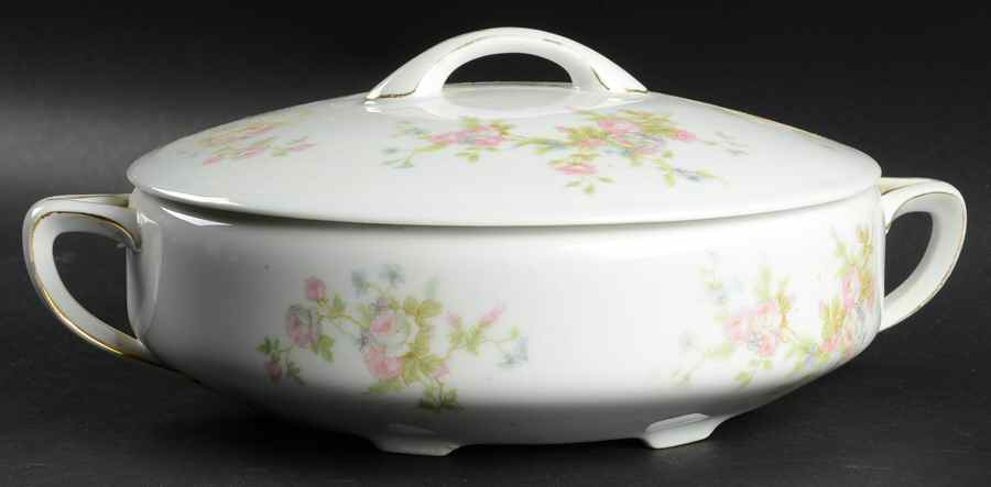 OSG114 Round Covered Vegetable by Oscar & Edgar Gutherz-1