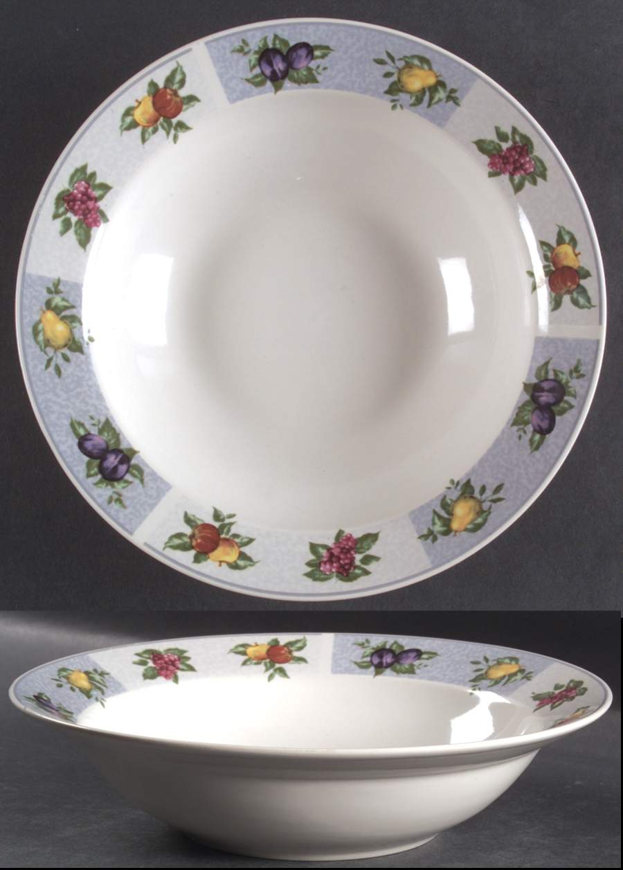 Vintage Fruit (Majesticware) 9" Round Vegetable Bowl by Oneida-1