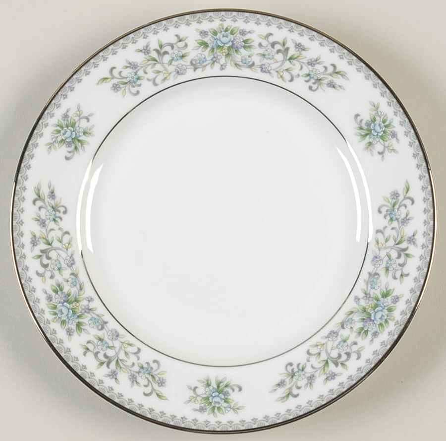 Lynwood Bread & Butter Plate by Oneida-1