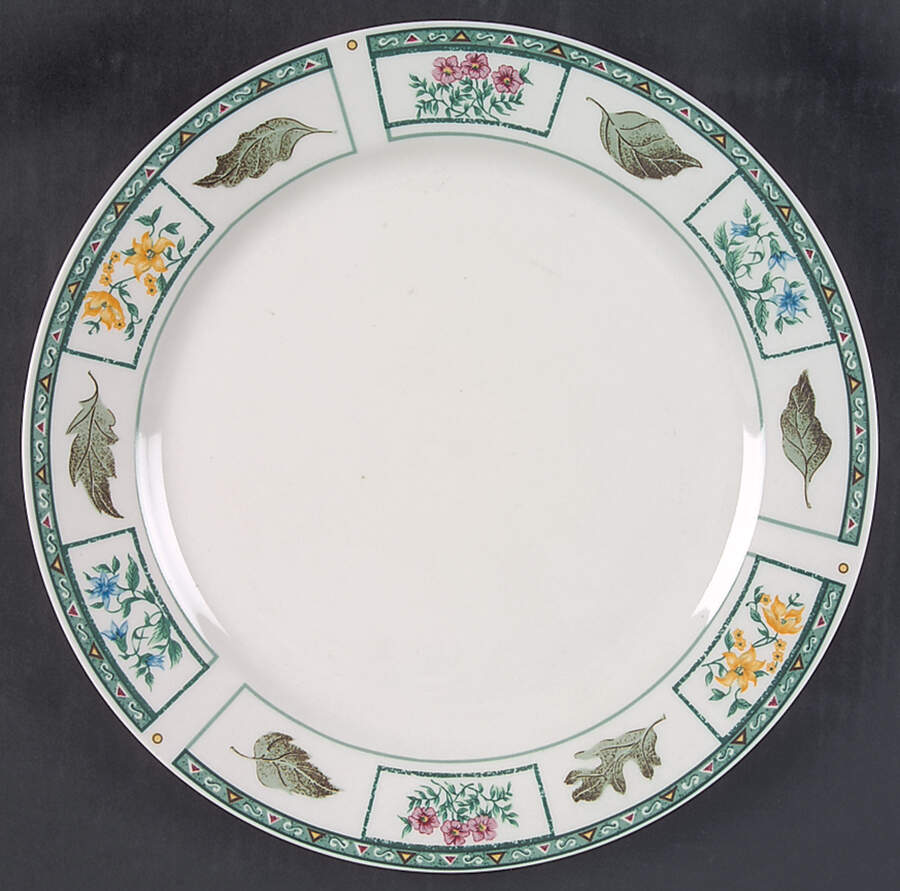 Chelsea Square Dinner Plate by Oneida-1