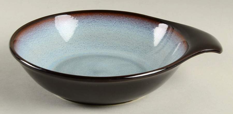 Russel Wright Sky Blue Lugged Soup Bowl by Oneida-1