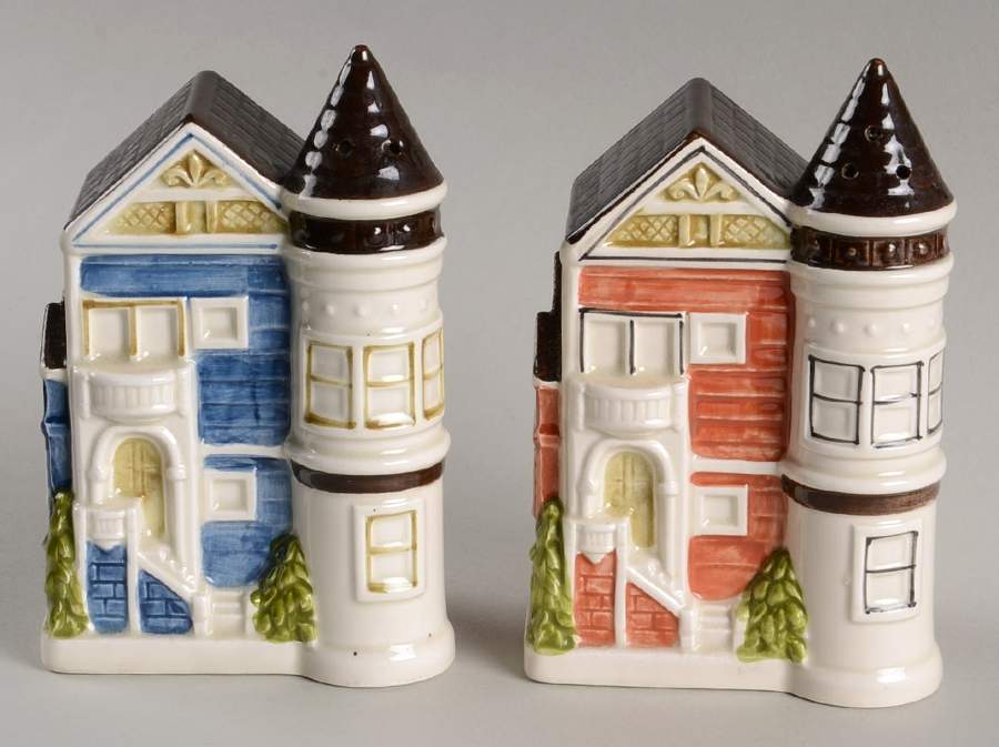 Victorian House Salt & Pepper Set by Otagiri-1